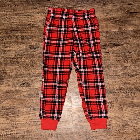 Cozy plaid pjs set 6/6x ❤️ - Picture 3 of 3